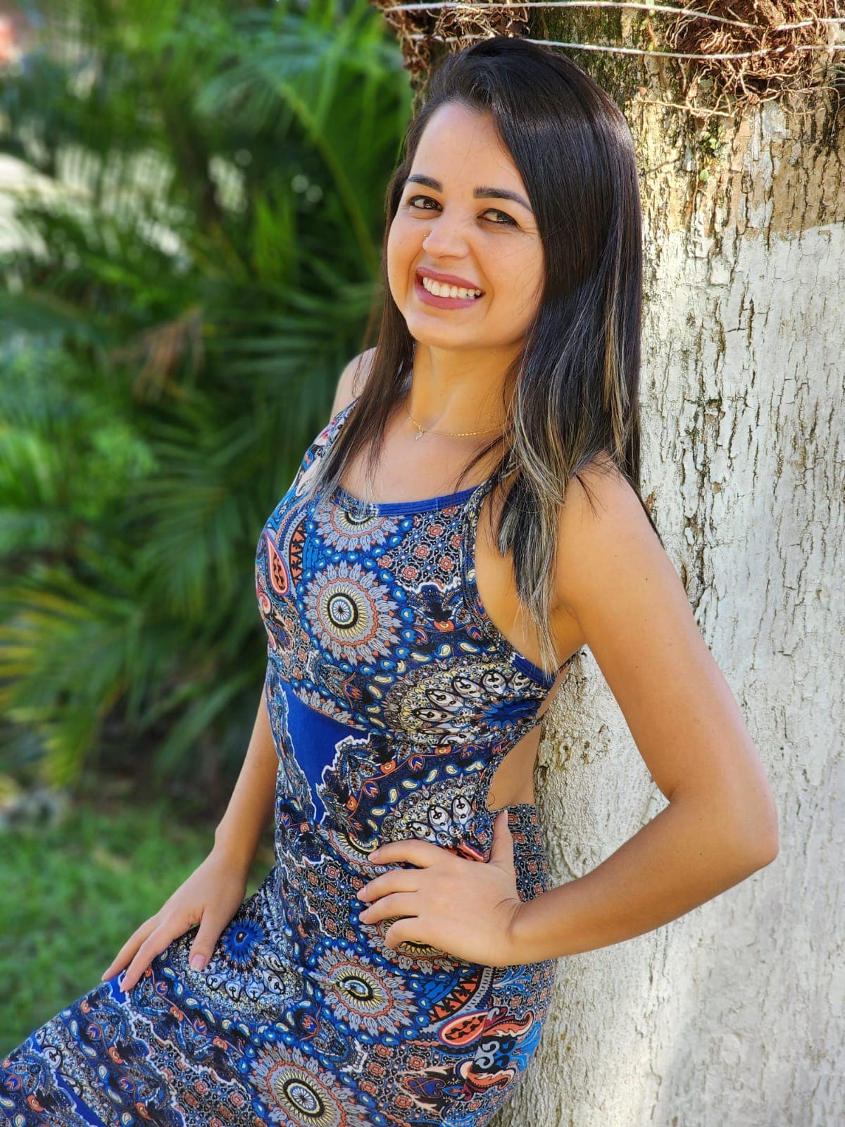 Vani, social media